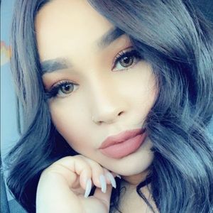 Meet your Posher, Diana